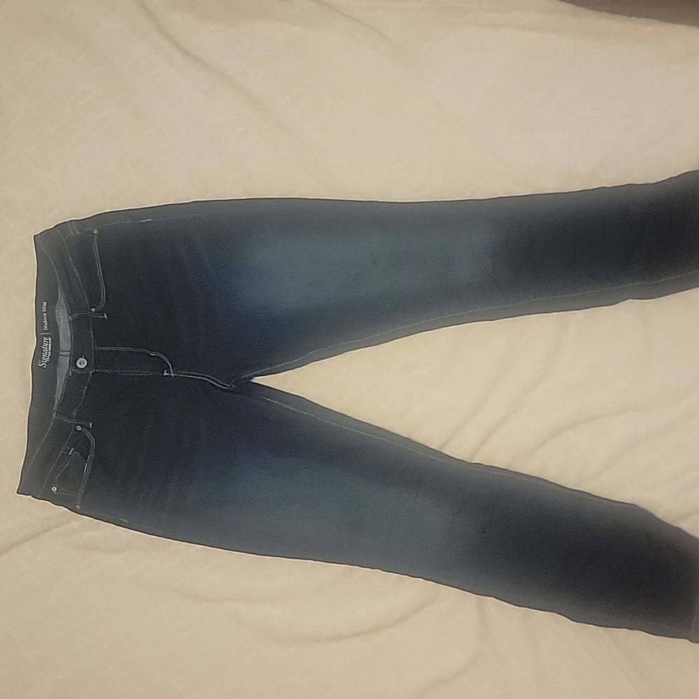 Levi jeans
